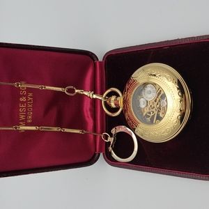 Majesti Co 17 Jewel Skeleton Mechanical Pocket Watch on Chain Works